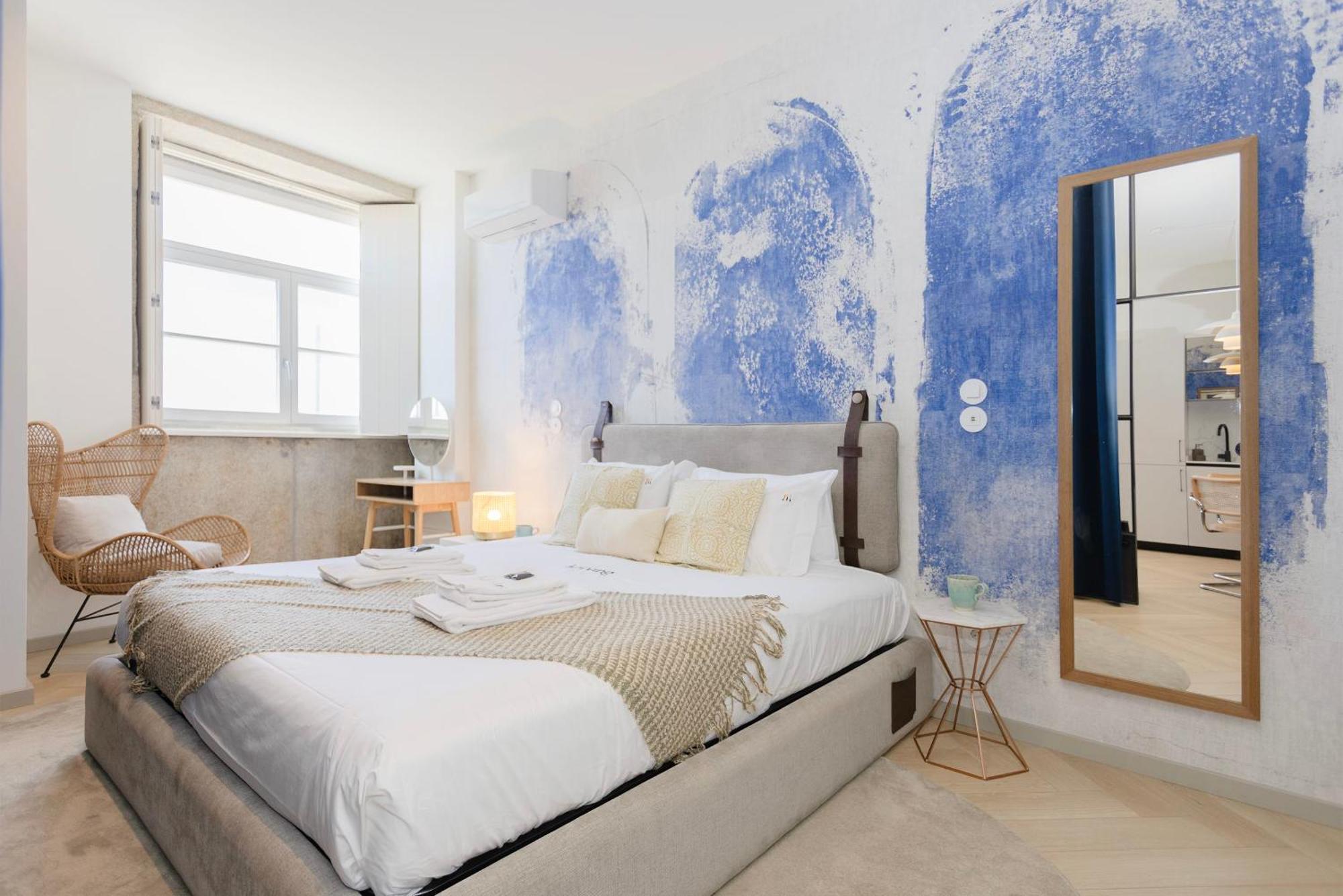 Liiiving In - Modern Coastline Appartement Oporto