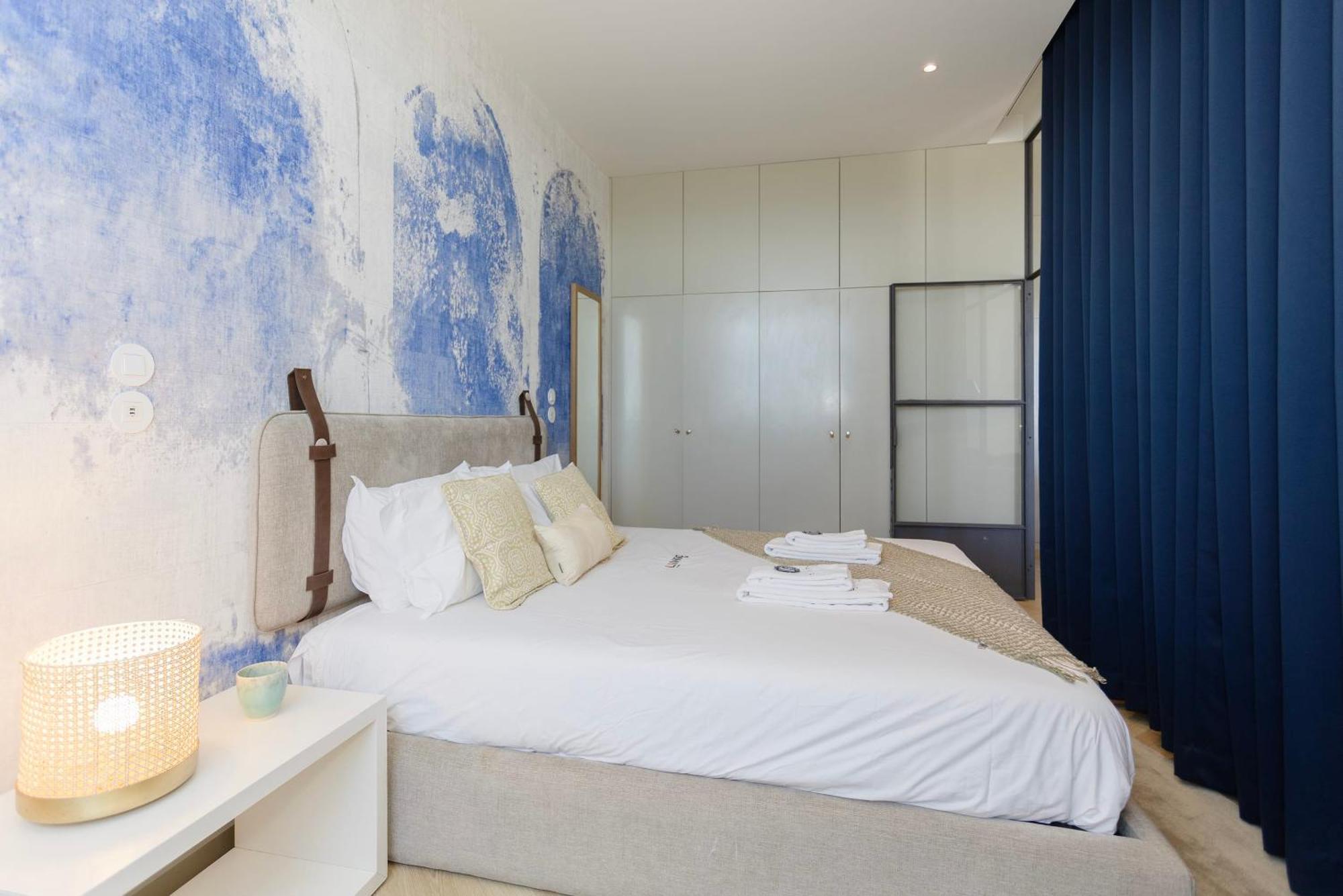 Liiiving In - Modern Coastline Appartement *