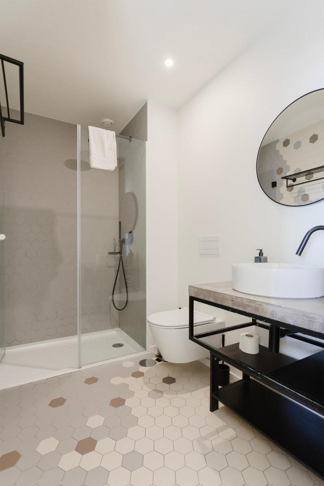 Liiiving In - Modern Coastline Appartement